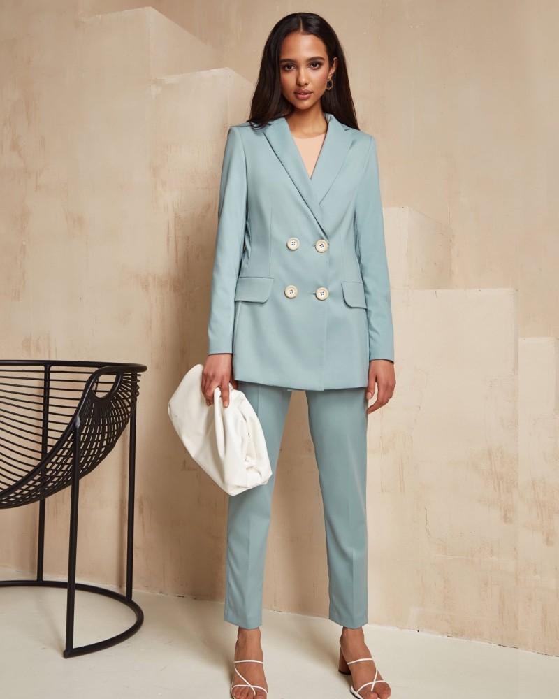 High Fashion 8