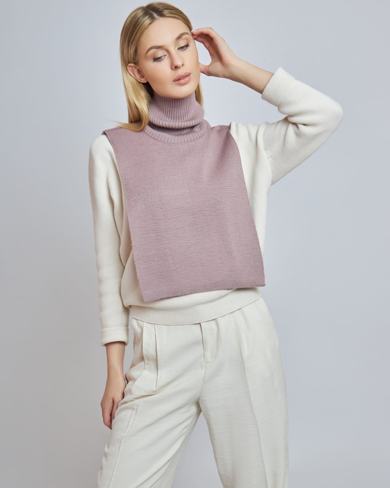 Turtleneck 05